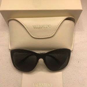 Valentino sunglasses